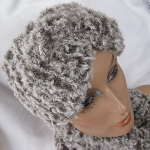 New Handmade Chunky Faux Fur Winter Headband and Infinity Scarf Set - Picture 6 of 10